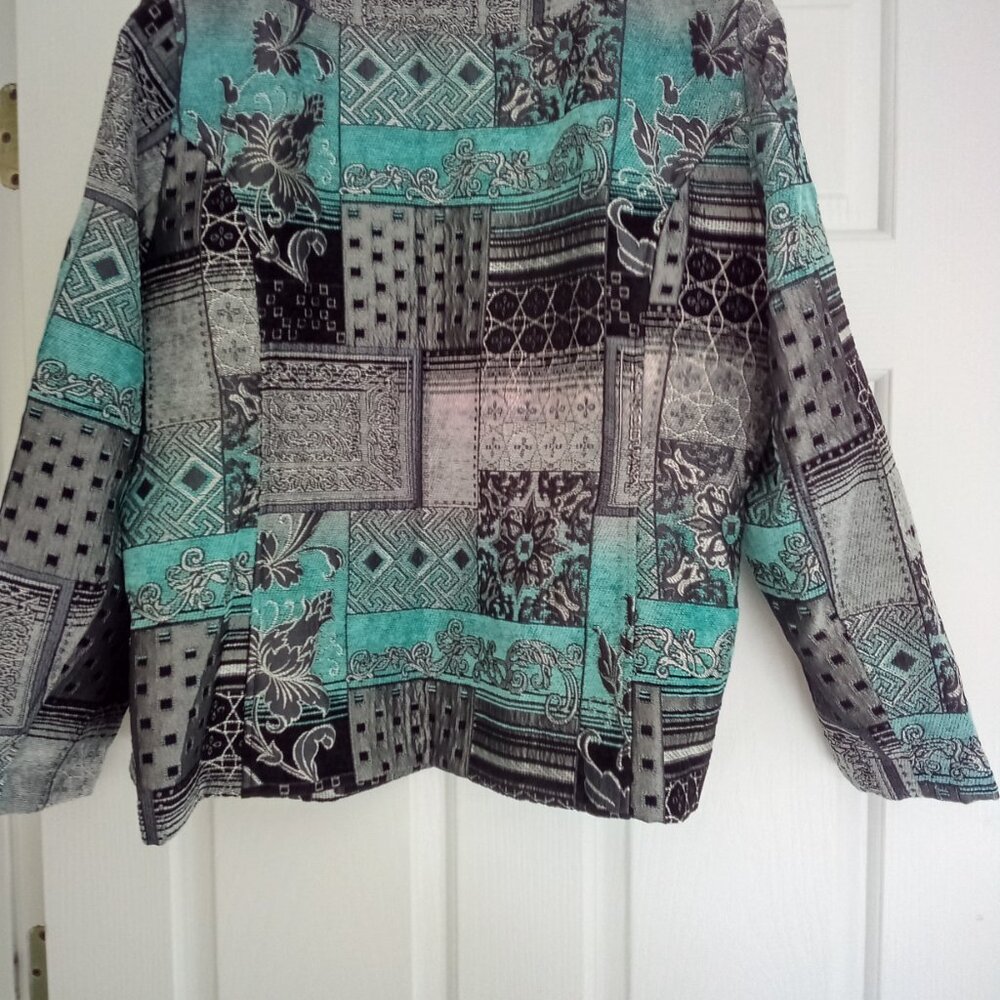Elegant Blazer By: Dress Barn Women's Size: 22/24 Perfect Condition - Picture 5 of 7